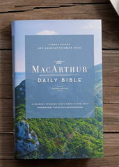 NASB MACARTHUR DAILY BIBLE, HARDCOVER